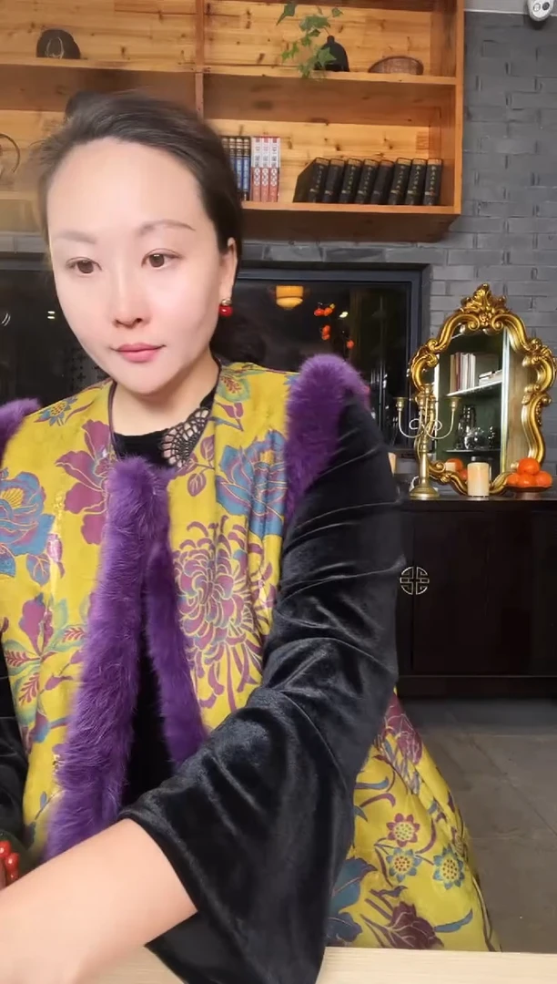 马甲马甲马甲马甲中码 紫色毛毛