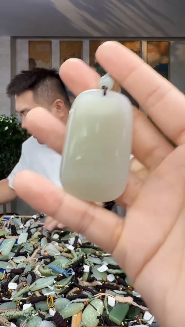 未镶嵌和田玉挂件拍一发一