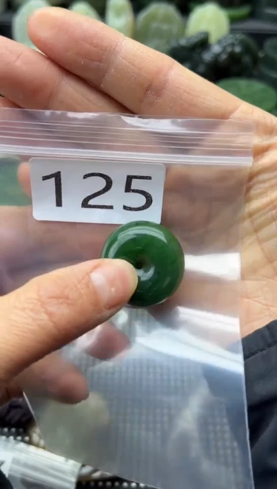 未镶嵌和田玉珠宝半成品扣子