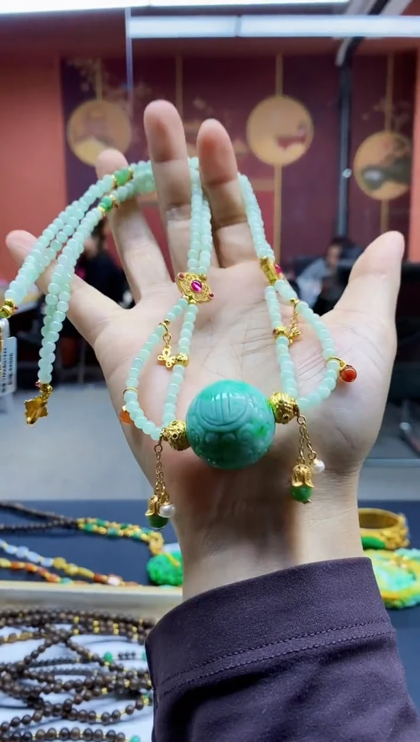 颈饰未镶嵌翡翠翡翠吊坠