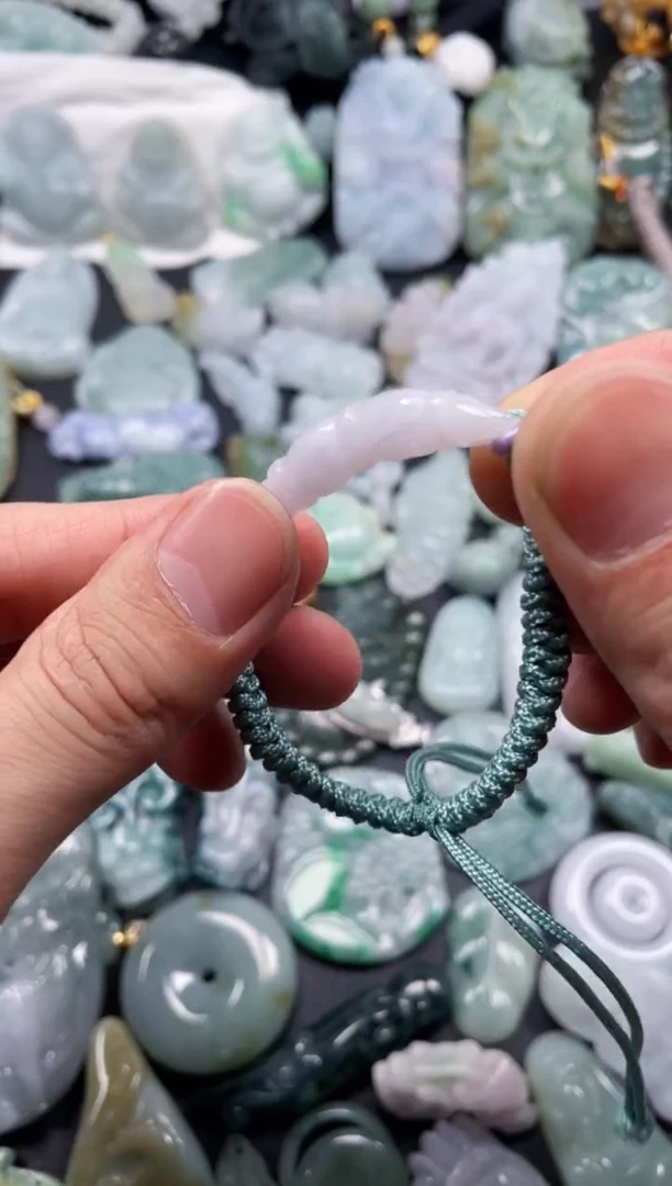 翡翠未镶嵌颈饰天然翡翠a货