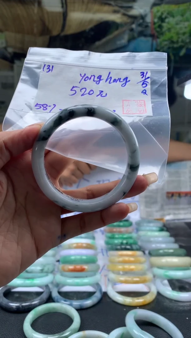 翡翠手镯未镶嵌翡翠手镯 下单联系小耳机#131