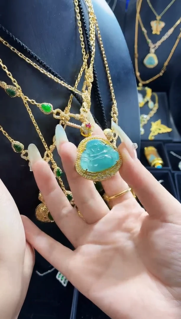 翡翠未镶嵌吊坠(不含链)天然翡翠a货 多样性发其一