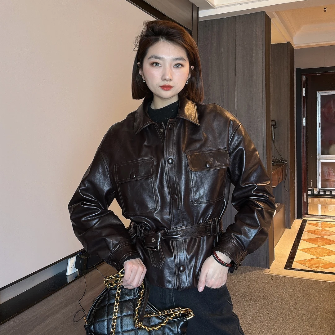 WSSJL2601真皮皮衣女方领短款绵羊皮单排扣系腰带油蜡皮机车外套