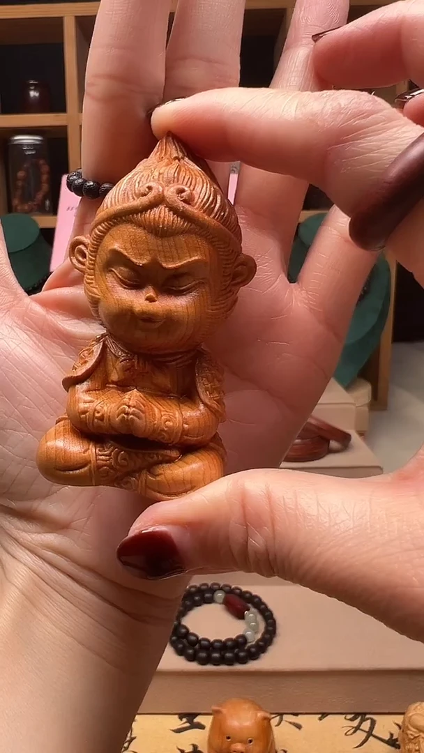 【闪购商品】柏木（崖柏）把件【顺源】崖柏悟空摆件