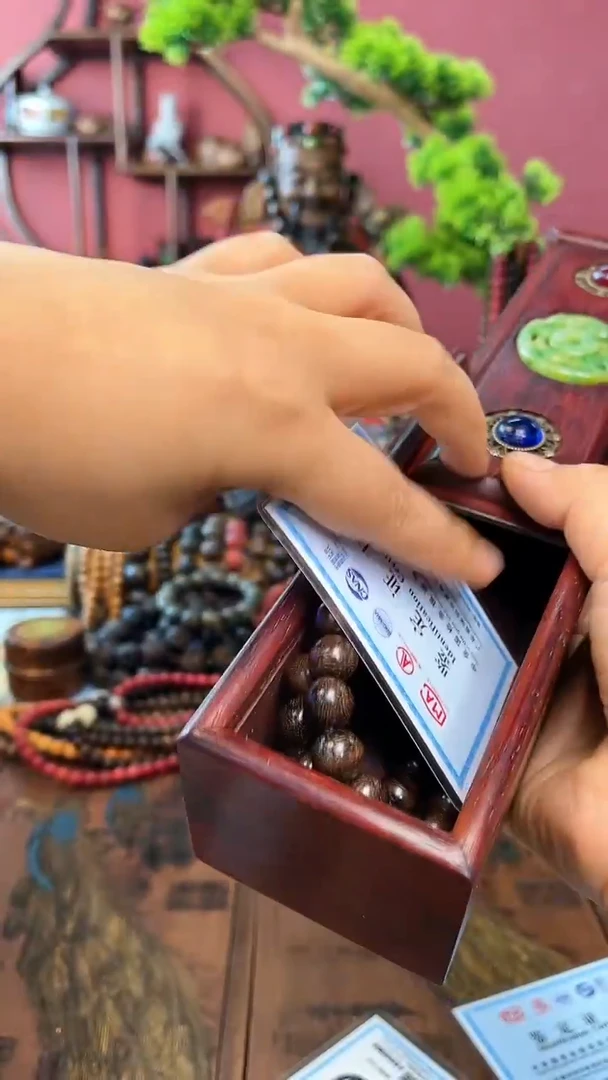 【闪购商品】木中之❤王妍妍批发37-东帝汶手持-木盒