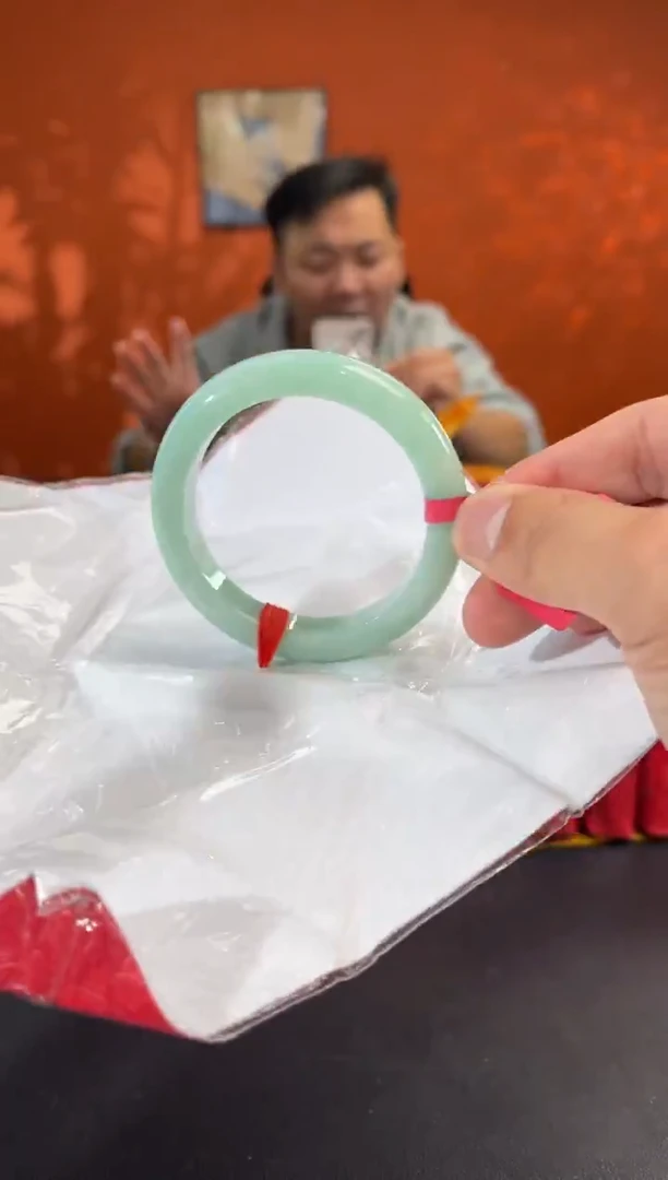 未镶嵌手镯翡翠2