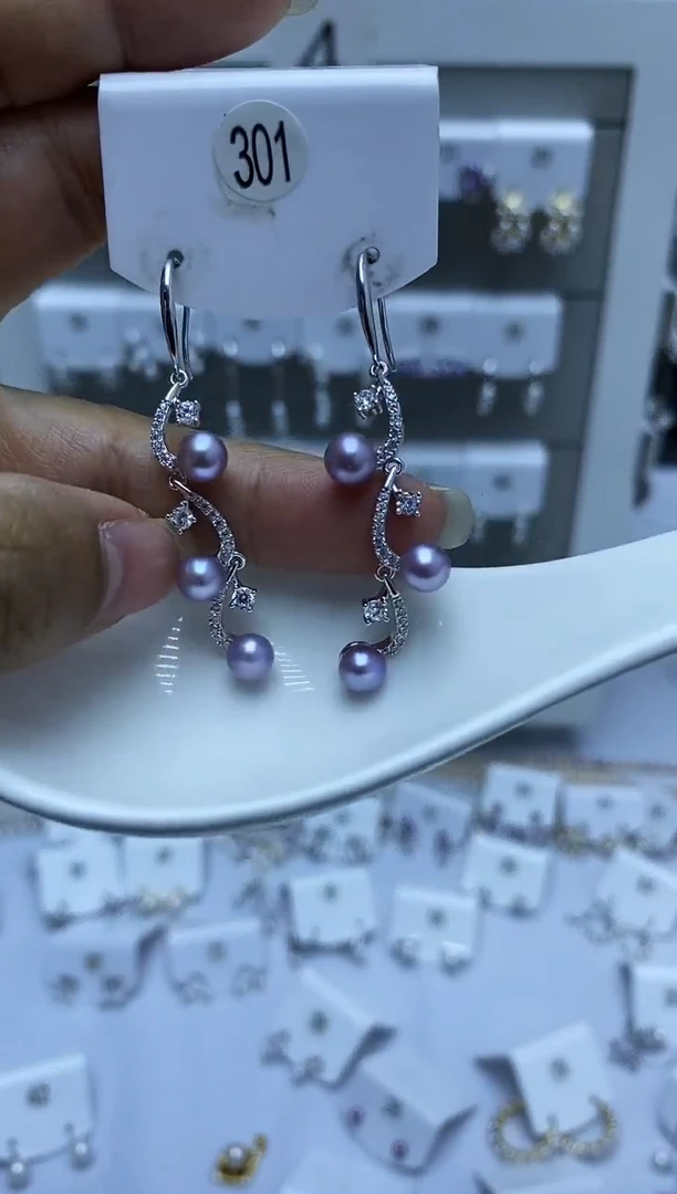 银S925镶嵌耳饰淡水珍珠301