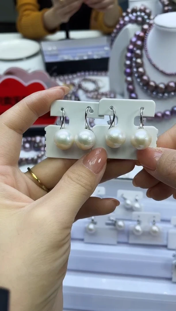 未镶嵌耳饰淡水珍珠白色系耳饰