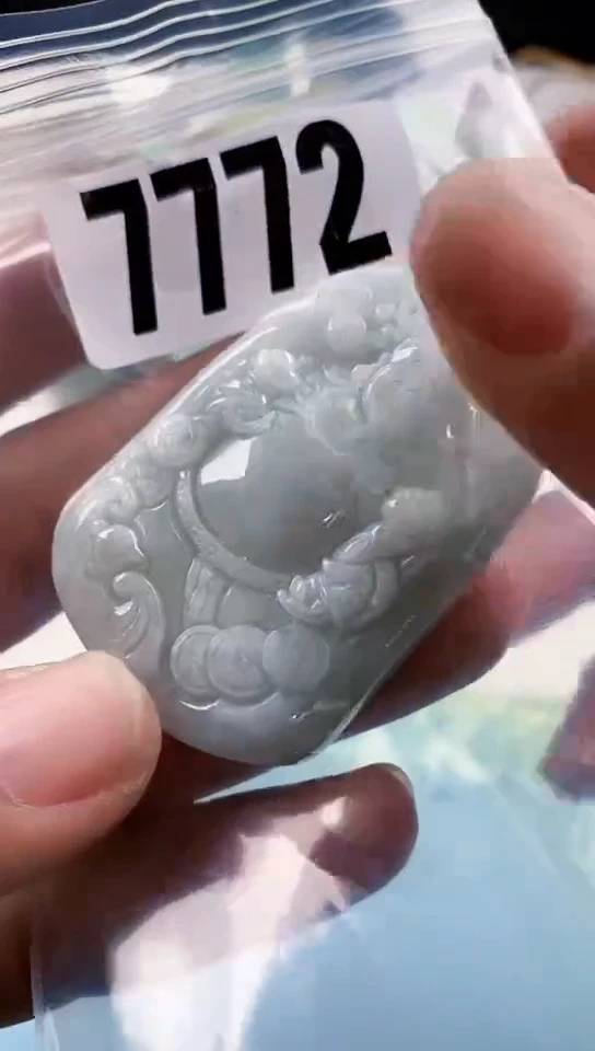 【闪购商品】翡翠挂件未镶嵌天然翡翠吊坠挂件