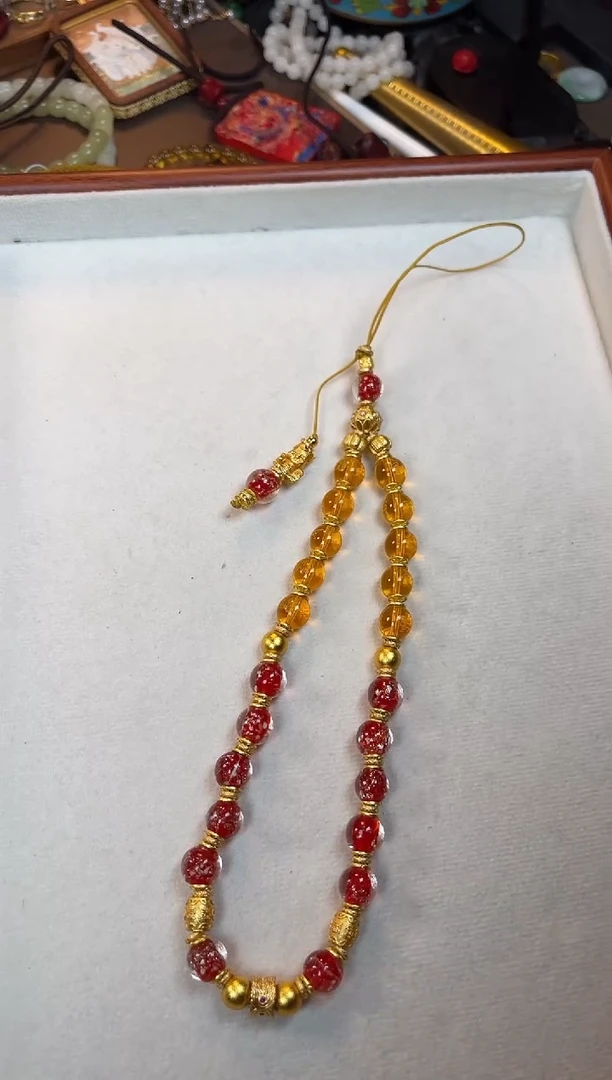 成品琉璃灼****8，琉璃手机链