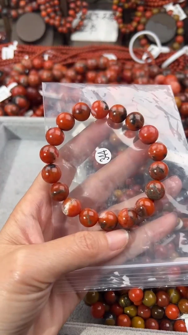 南红玛瑙手串未镶嵌11+