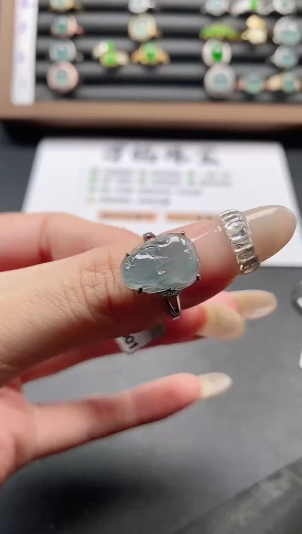 银S925镶嵌戒指翡翠51511