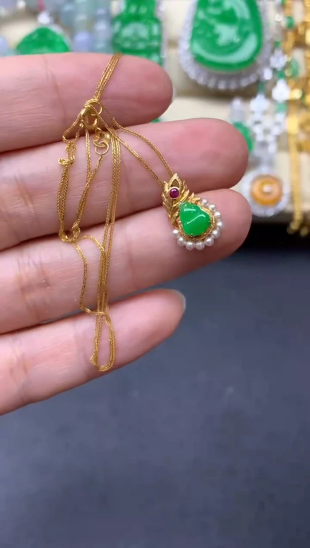 翡翠18K金镶嵌颈饰502-中国好珍宝