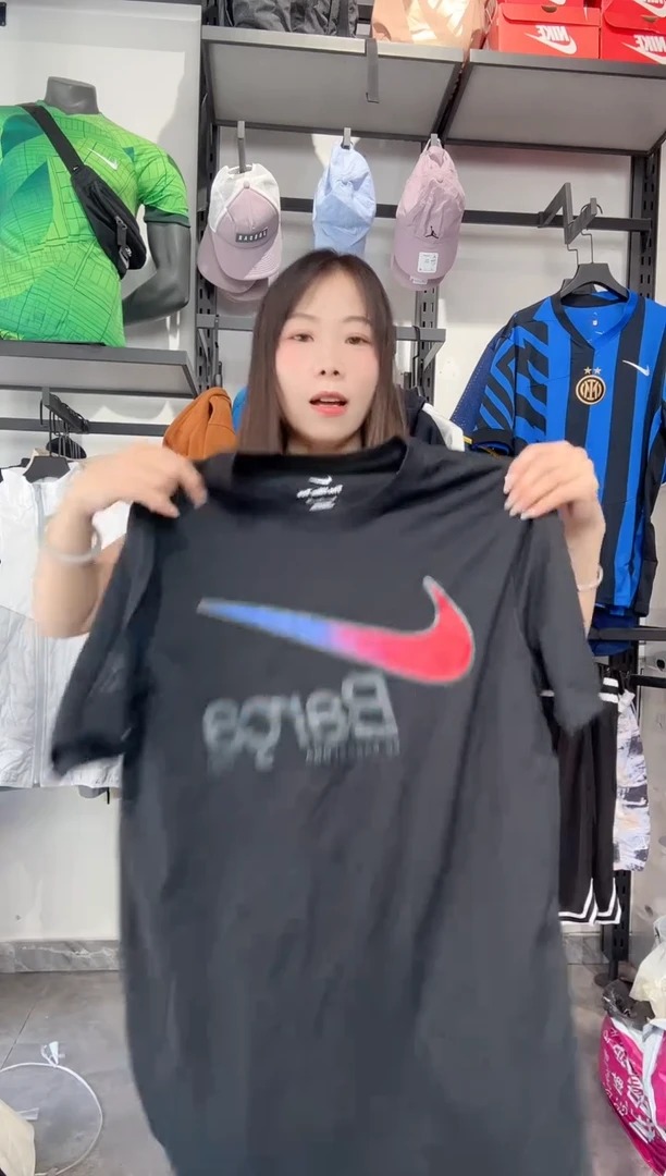 1557 编码 瑕疵款直播间过款为准 尺码 S