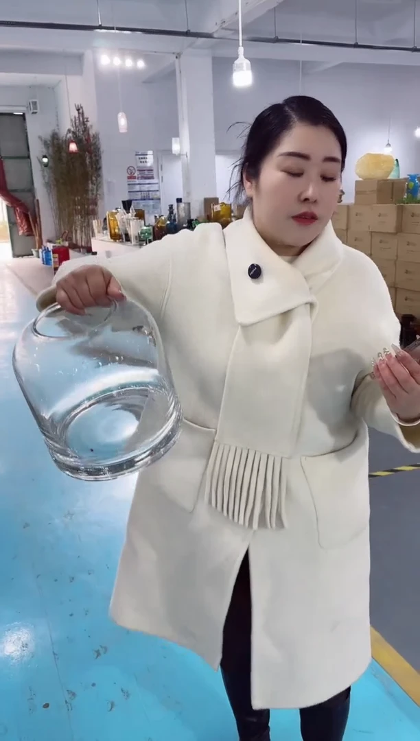 【闪购商品】玻璃UU外贸花瓶微瑕-TQFE