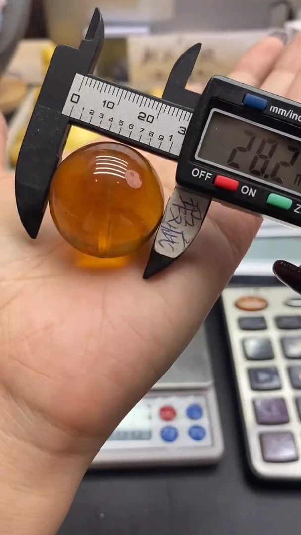 琥珀未镶嵌珠宝奇石生**?2307