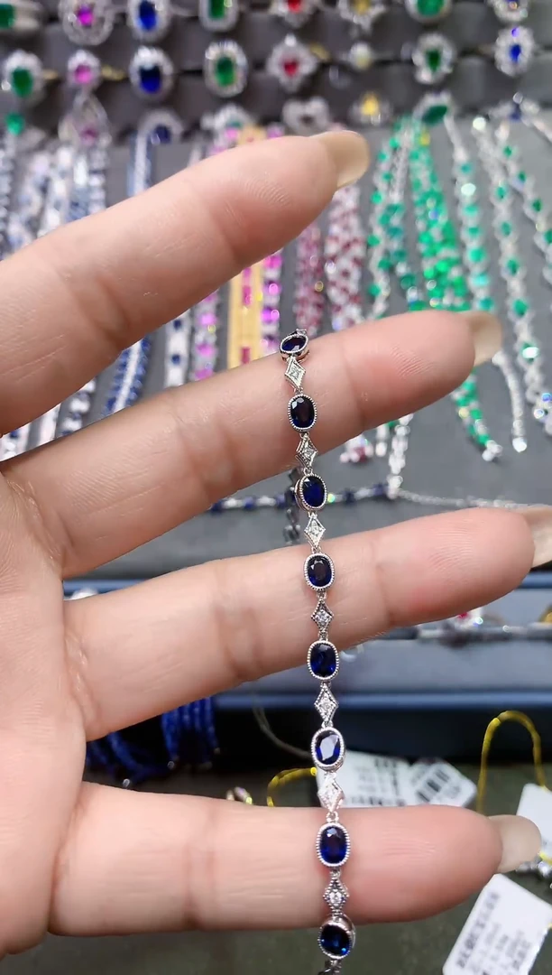 【闪购商品】蓝宝石手链18K金镶嵌4.6ct