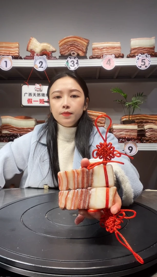 【闪购商品】天然石材柳州猪肉石