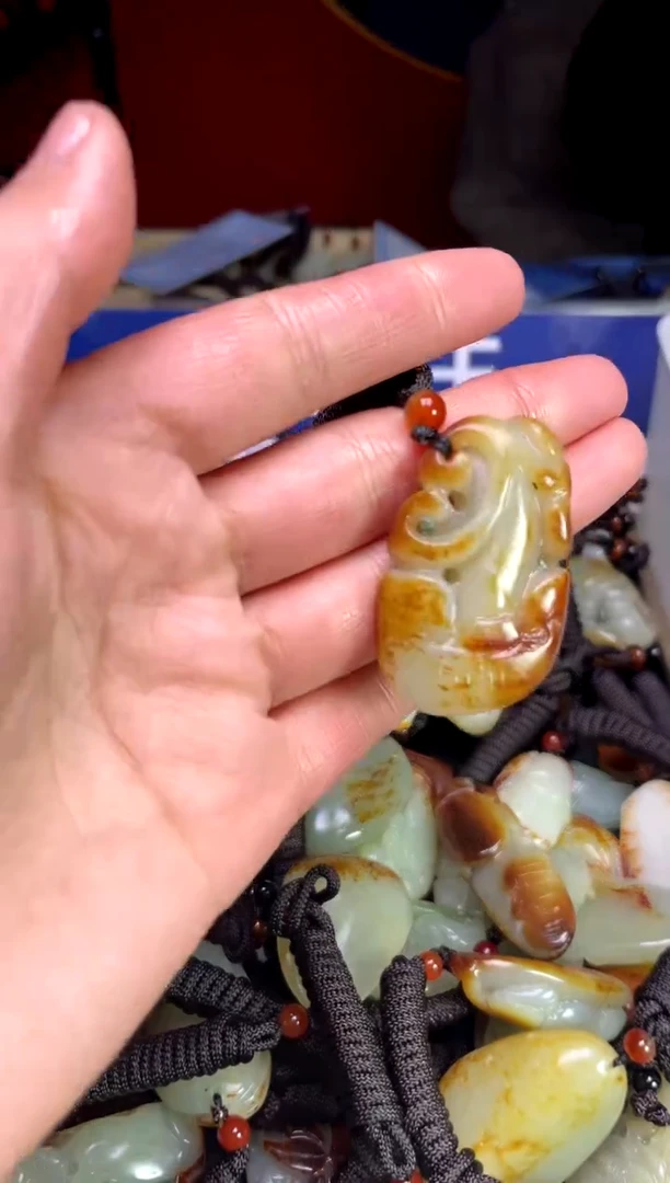 【闪购商品】和田玉颈饰未镶嵌123