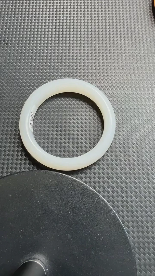 和田玉手镯未镶嵌心**旅777圈口54.8