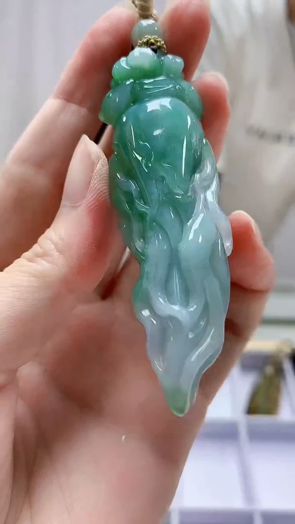 未镶嵌定制翡翠4898zm-毛货挂件150人参