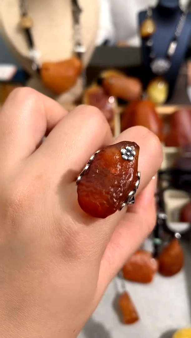 【闪购商品】蜜蜡裸石未镶嵌似玉