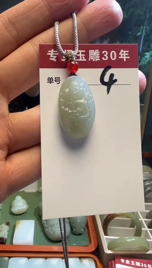 未镶嵌和田玉挂件4