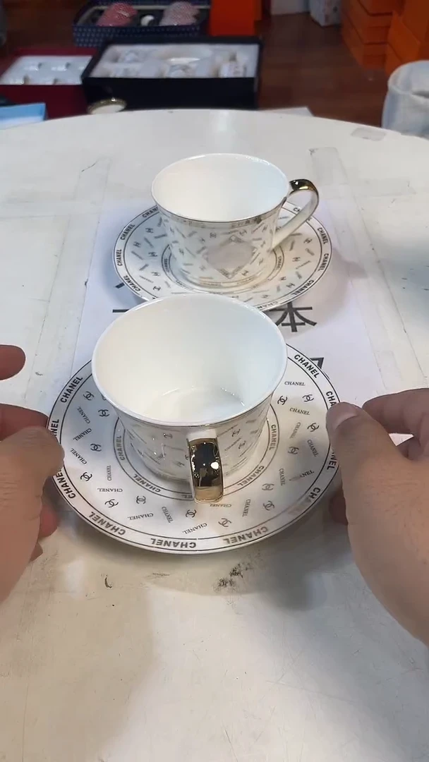 杯鸿辉家品牌瓷器，京东包邮！