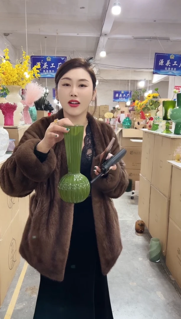 【闪购商品】玻璃私花贸易祁琪-微瑕-5GZ8X