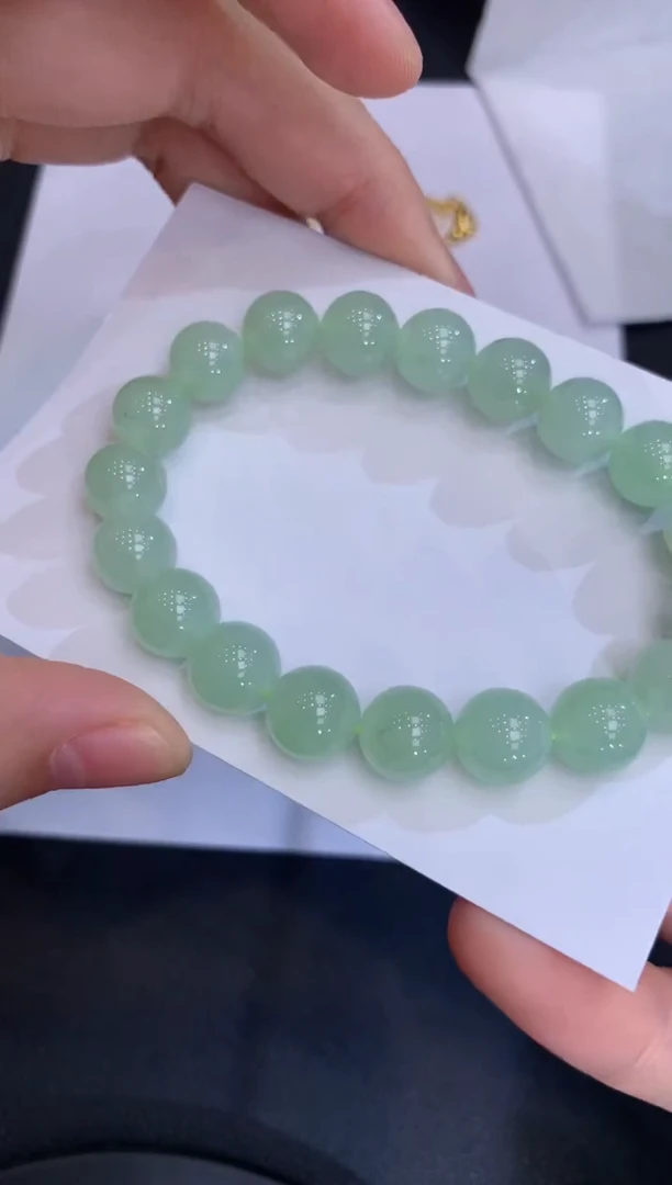 未镶嵌手串翡翠52手串