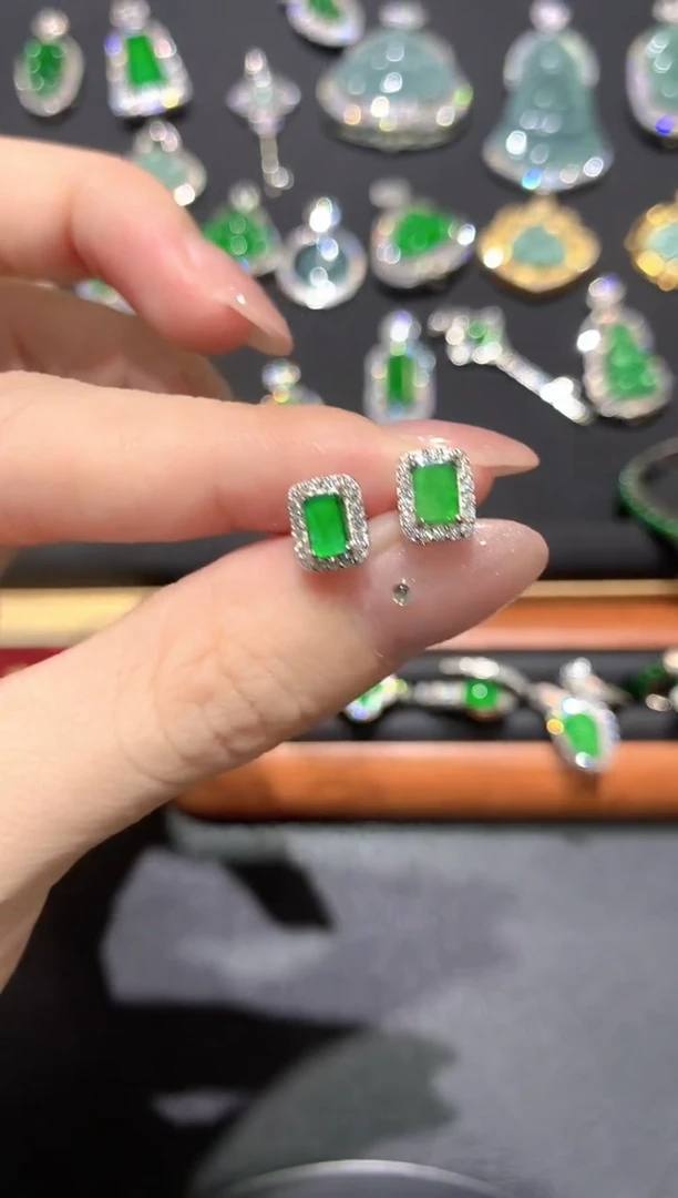 翡翠银S925镶嵌吊坠(不含链)2多人多样性随机发货1件