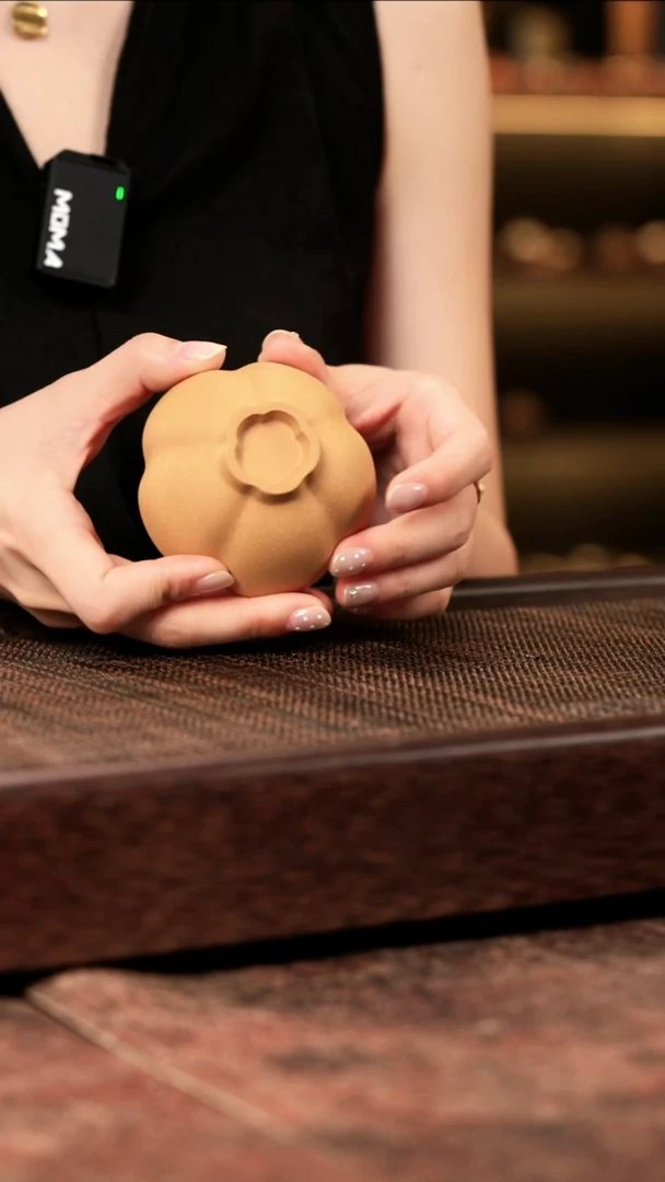 茶壶紫砂海棠杯 黄金段