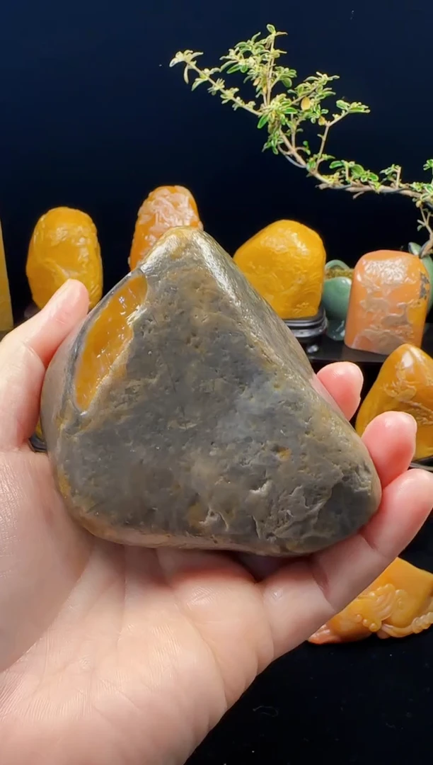 【闪购商品】田黄石乌鸦皮田黄原石