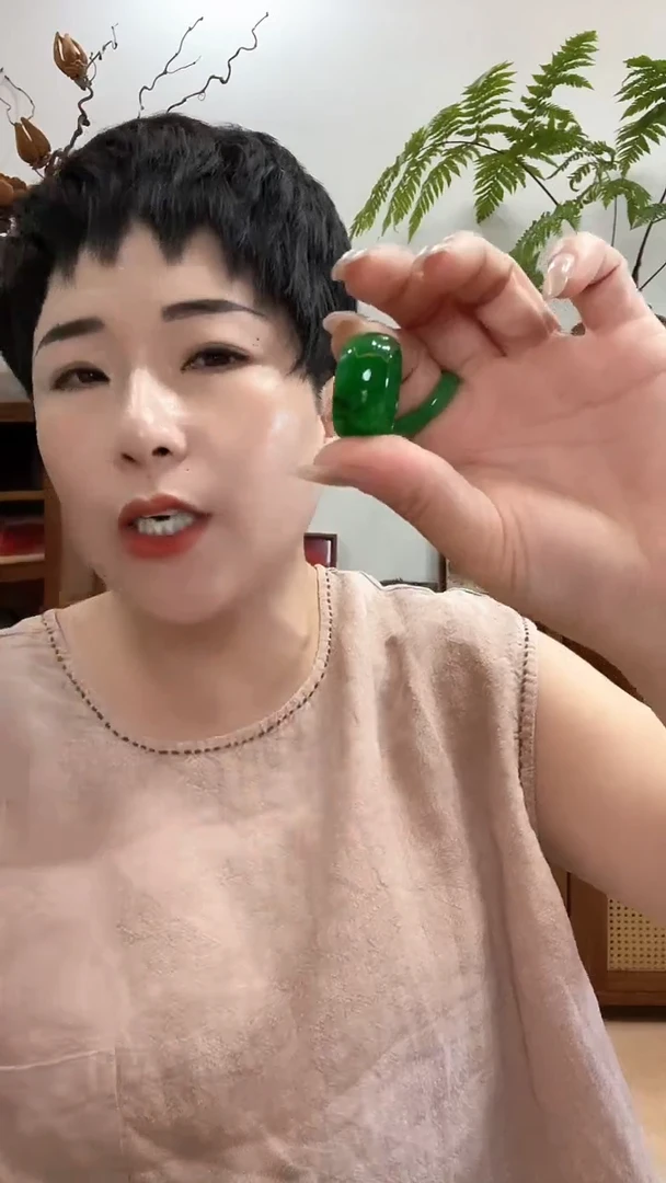 翡翠戒指未镶嵌007