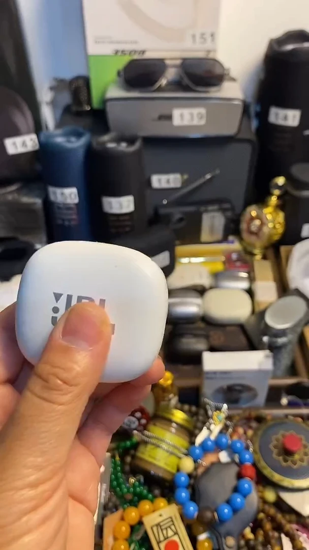 瓷片闪购商品 如图所示