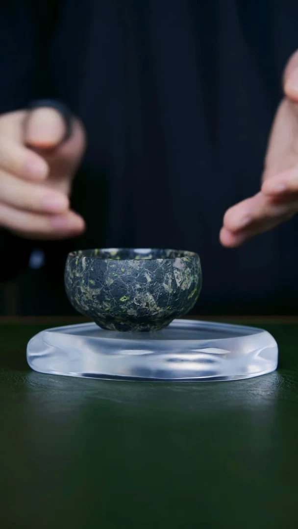 118老师手工作品，梅花玉一物一拍