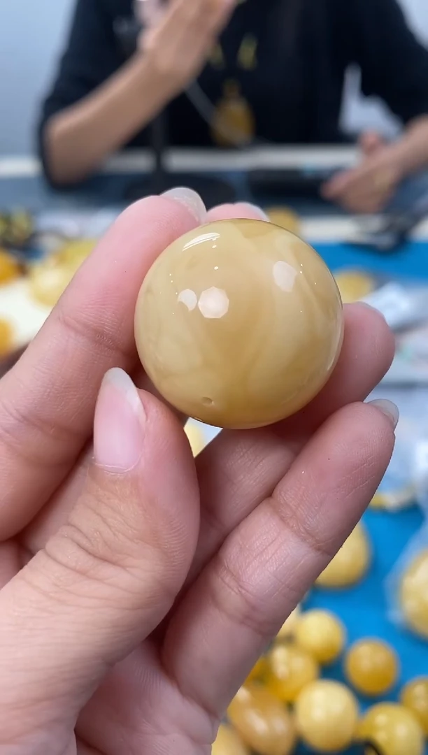 【闪购商品】琥珀裸石未镶嵌天然琥珀蜜蜡珠子