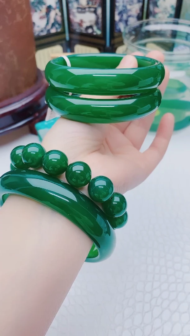 【闪购商品】玛瑙/玉髓手镯未镶嵌玛瑙手镯