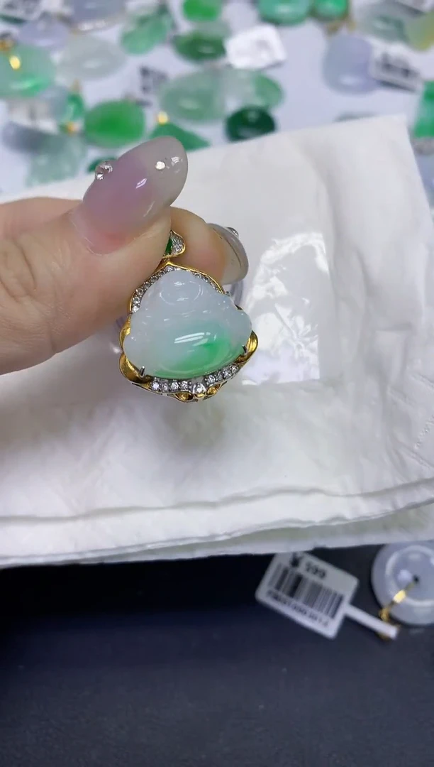 颈饰未镶嵌翡翠天然缅甸翡翠A货百元以上9元证书费自理