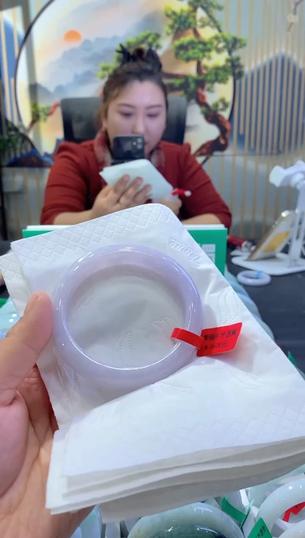 【闪购商品】翡翠手镯未镶嵌多人06789