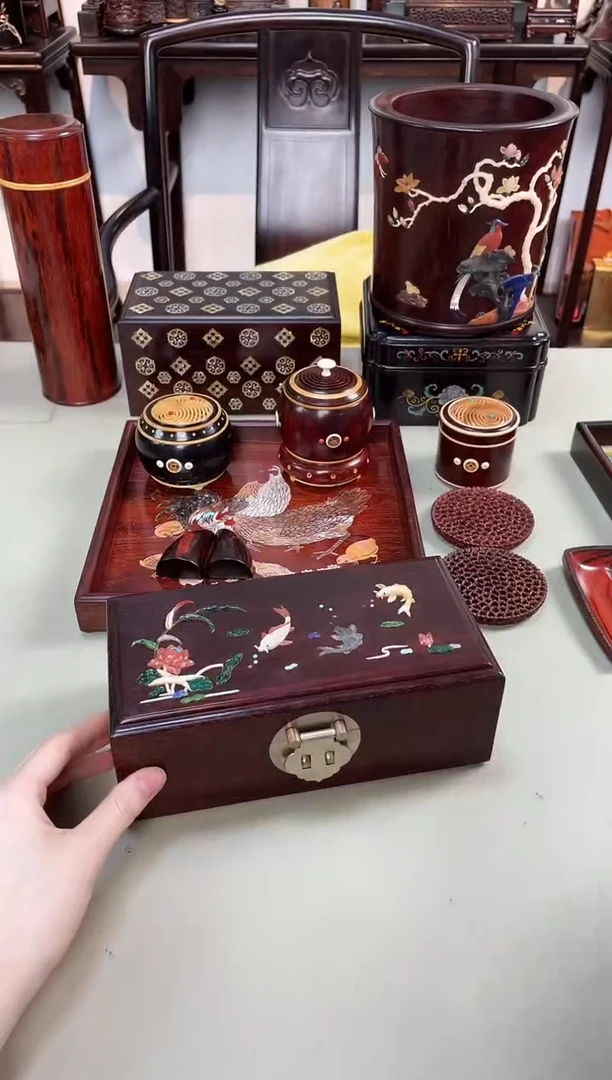 紫檀木类成套家具百宝盒子