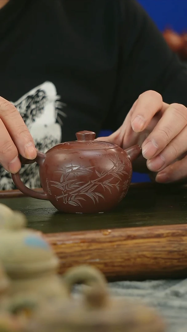 茶壶紫砂龙血砂竹叶刻绘小圆珠