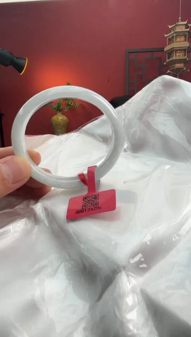 未镶嵌手镯（贵妃镯）翡翠翡翠手镯9