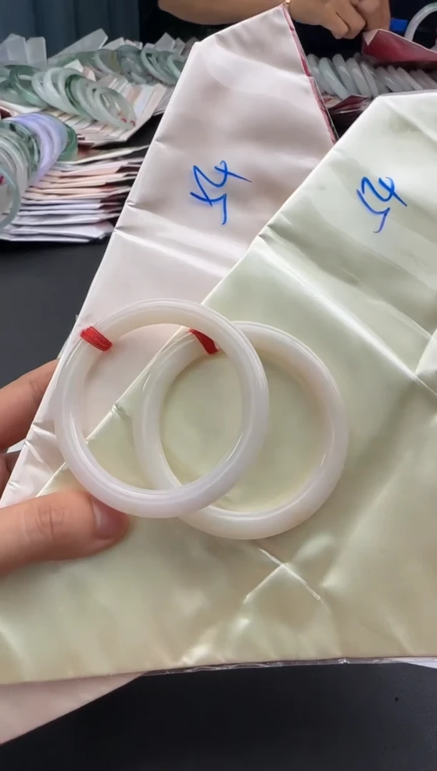 未镶嵌手镯翡翠MN11125-2多样性发1