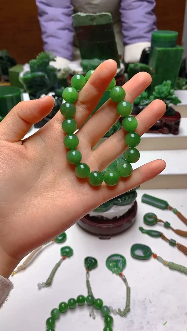 未镶嵌和田玉摆件随机发货·1