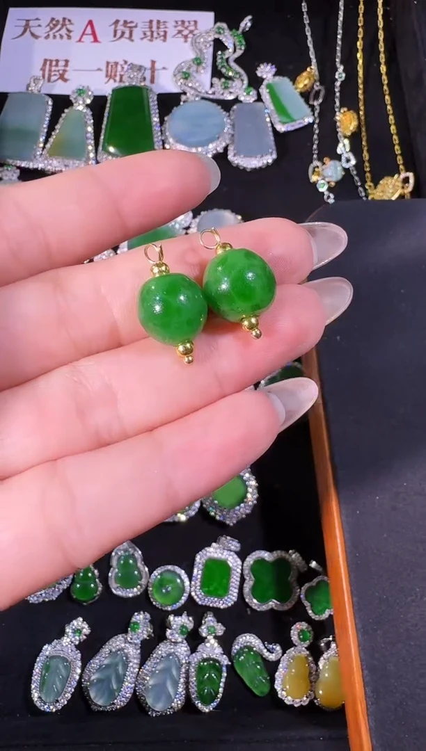 翡翠银S925镶嵌吊坠(不含链)珠子