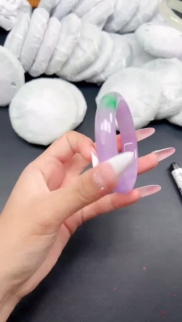 精品手镯，一物一拍J-040