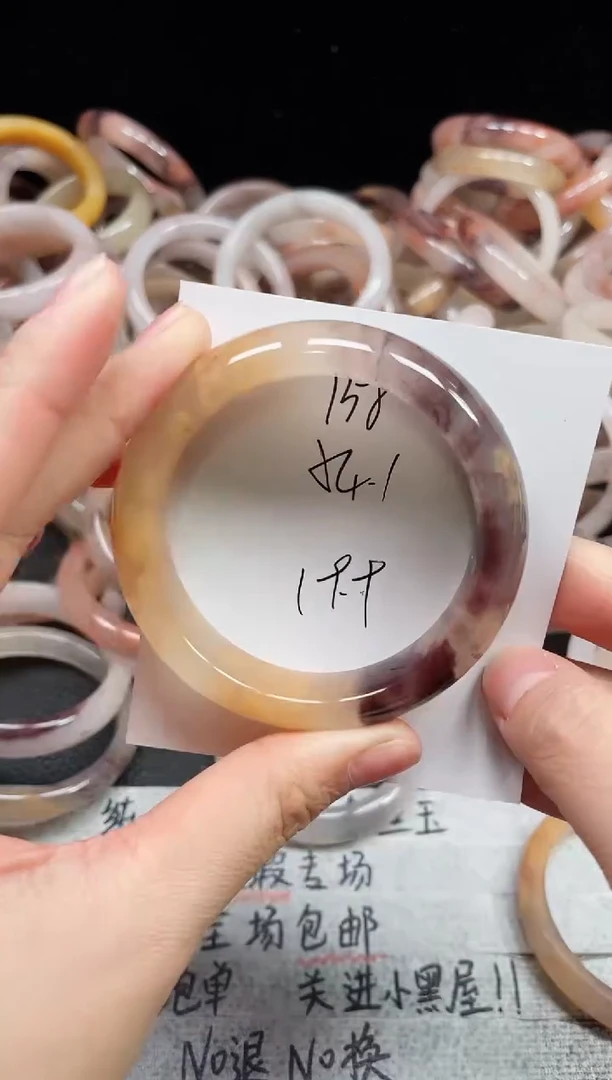 未镶嵌手镯石英质玉158