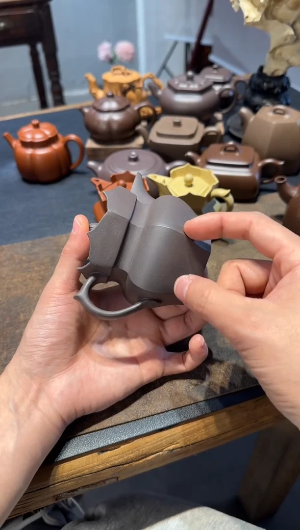 茶壶紫砂巴*特天青僧帽 中